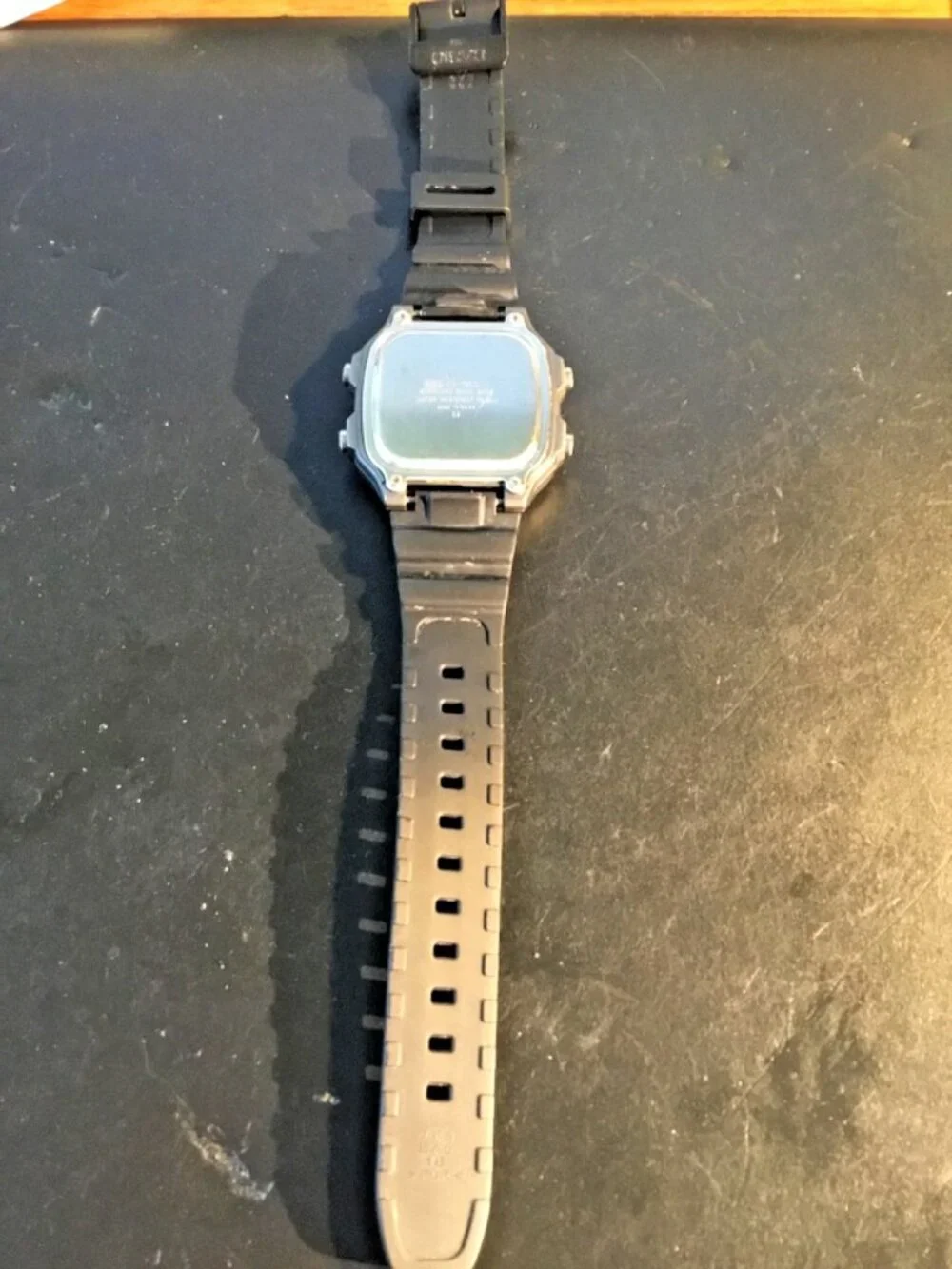 Casio AE-1300W Digital Sport Watch WR100 9 Timer Alarm Chrono=new battery